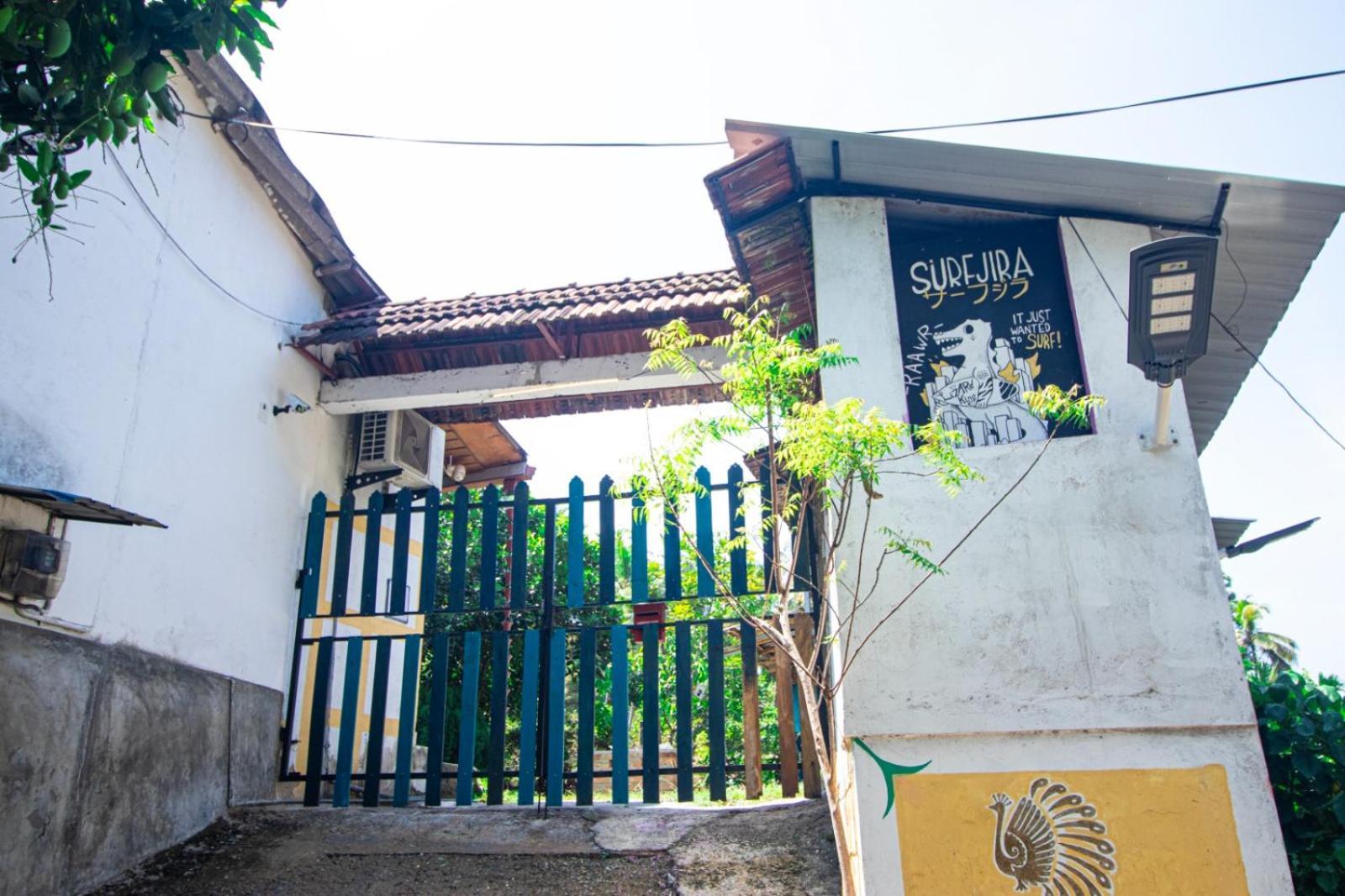Hotel Hilltop Bungalow Mirissa Exterior foto